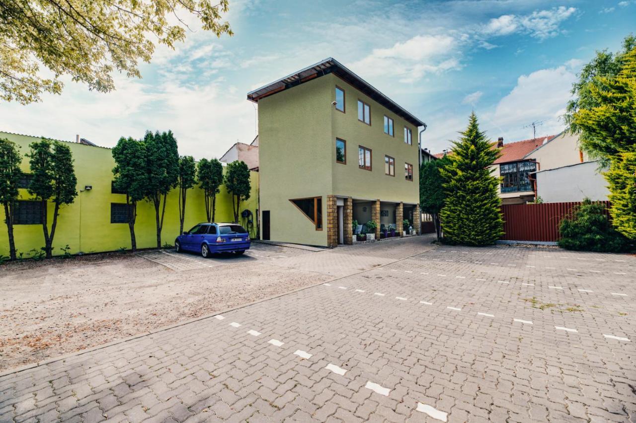 Point Pension Brno Exterior photo
